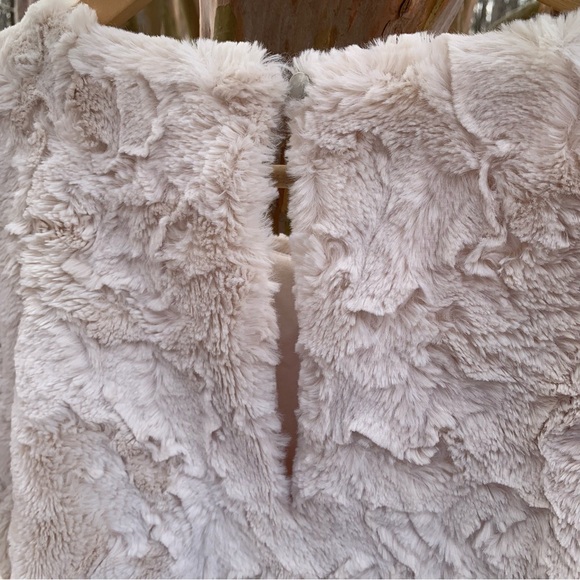 Anthropologie Maeve Faux Fur Tee in Cream - Picture 10 of 13